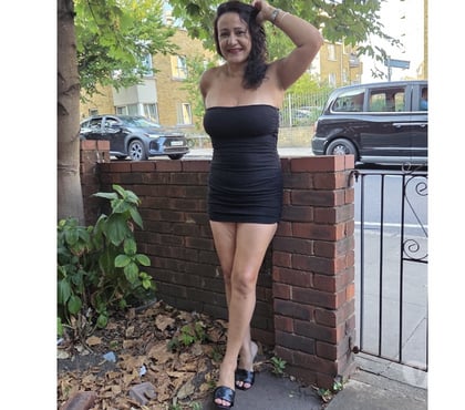 Escorts Stevenage Town Centre Stevenage - Photos for Angel a mature woman
