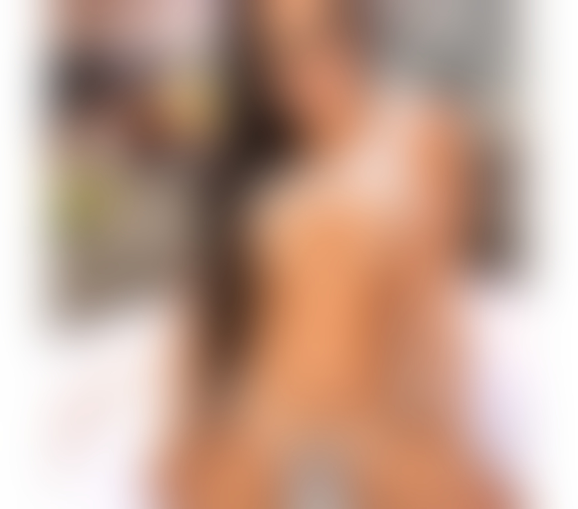 Escorts Essex Chelmsford - Photos for Lia✨ Charming ❤️Beauty, Charm, and Discretion ✨