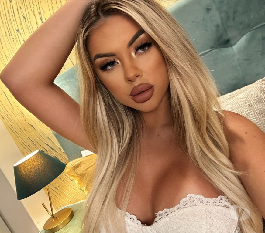 Escorts Devon Torbay - Photos for LEIA🔥100% REAL💯SEXY PARTY GIRL 🥂🍾