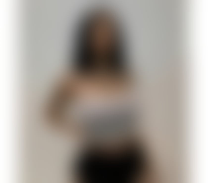 Escorts West Yorkshire Leeds - Photos for Hi i m new in your tom massage calmy