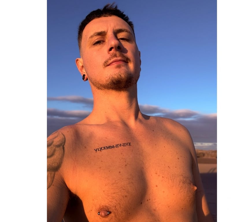  Gay massage Glasgow Glasgow City Centre - Glasgow - Photos for Lewis Gay Escort (Vers)