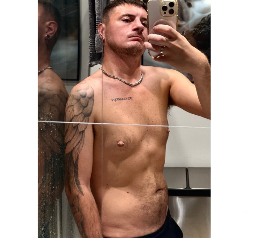  Gay massage Glasgow Glasgow City Centre - Glasgow - Photos for Lewis Gay Escort (Vers)