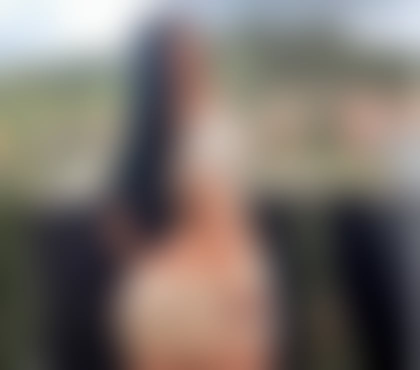 Escorts East London Canary Wharf - East London - Photos for 🍑🔥BIG ASS BRUNETTE 🔥🍑