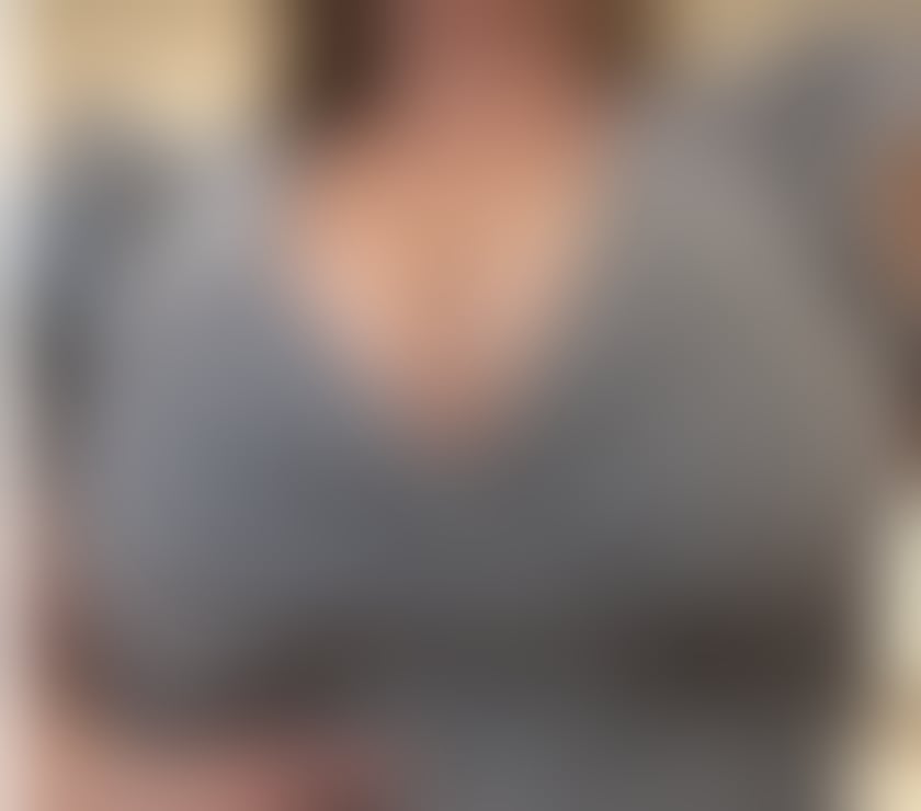  Escorts & Erotic Massage Lymm Warrington - Photos for 39 year old brunette