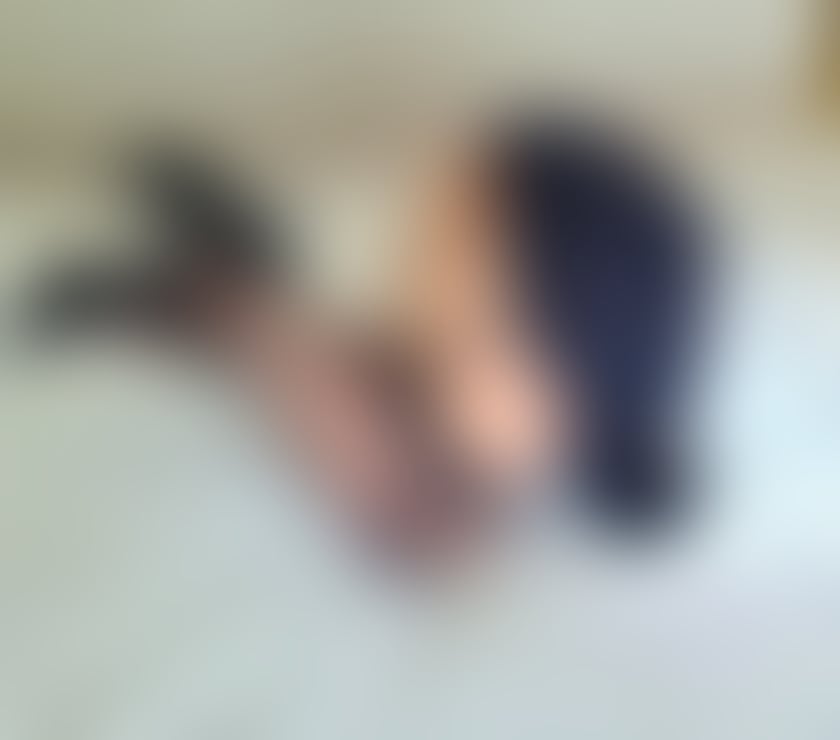  Escorts & Erotic Massage Lymm Warrington - Photos for 39 year old brunette