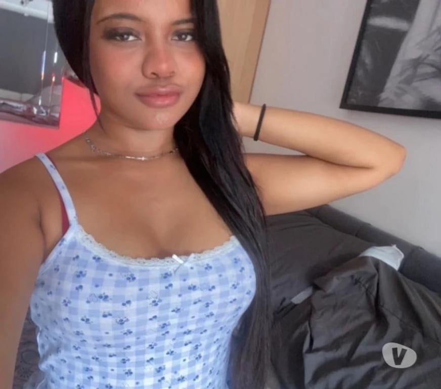 Escorts East London Bow - East London - Photos for Heyy im back :) CUTE LATINA PARTY GIRL😊❤️