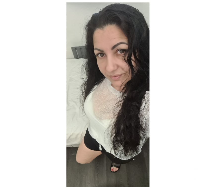 Escorts North London Finsbury Park - North London - Photos for Milf Kelly sexy big natural breasts 💋💋💋