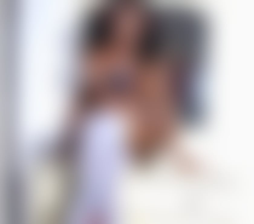 Escorts Staffordshire Lichfield - Photos for Naughty Colombian transsexual completes huge endowment