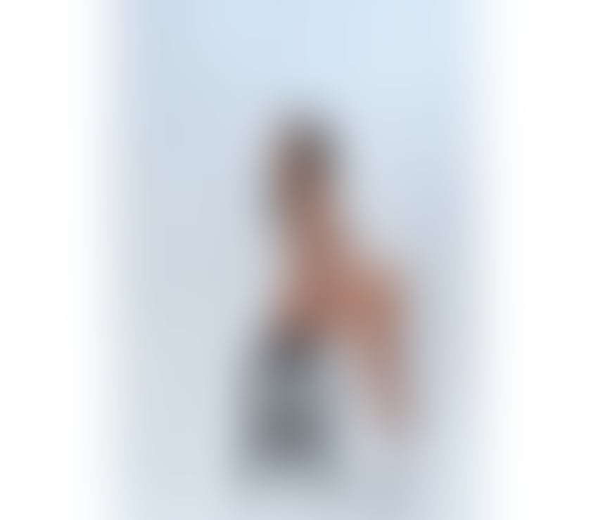 Escorts Nottinghamshire Nottingham - Photos for Naughty curly Brazilian brunette in town now