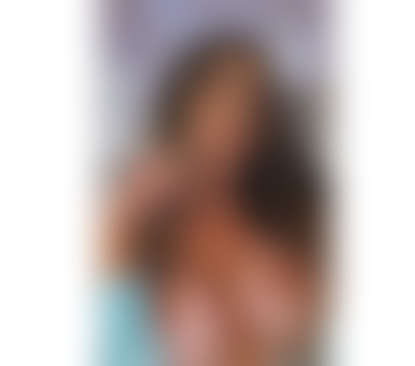 Trans Escorts Surrey Woking - Photos for Gaby, a hot Brazilian body, party girl and very experienced