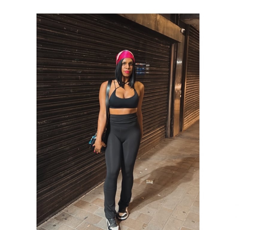 Trans Escorts West Midlands Birmingham - Photos for Michelle Brasileira