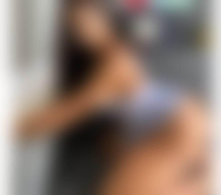 Escorts Greater Manchester Manchester - Photos for COLOMBIAN 💦💦 EXTRAS AVAIABLE 💦💦