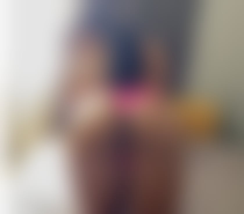 Trans Escorts South East London New Cross - South East London - Photos for Sharlotte femenine and curvé latín girl