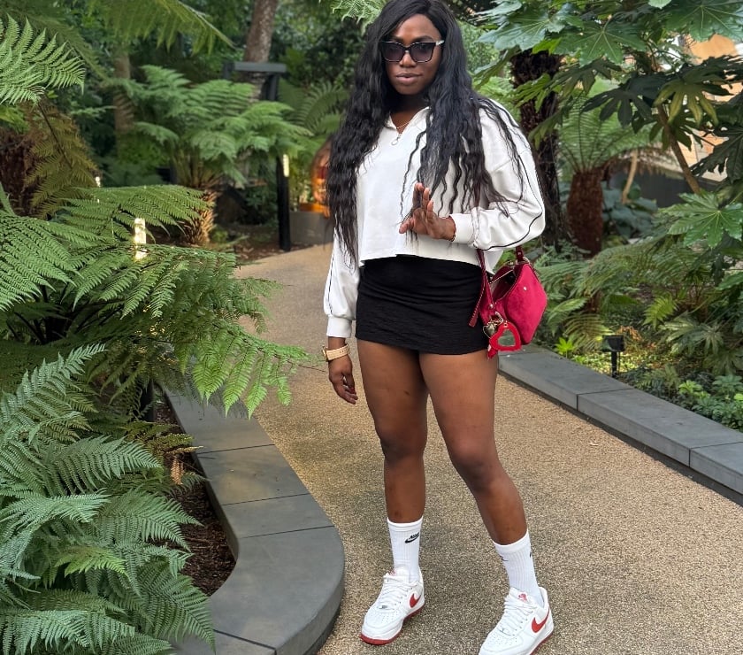 Trans Escorts South East London New Cross - South East London - Photos for Sharlotte femenine and curvé latín girl