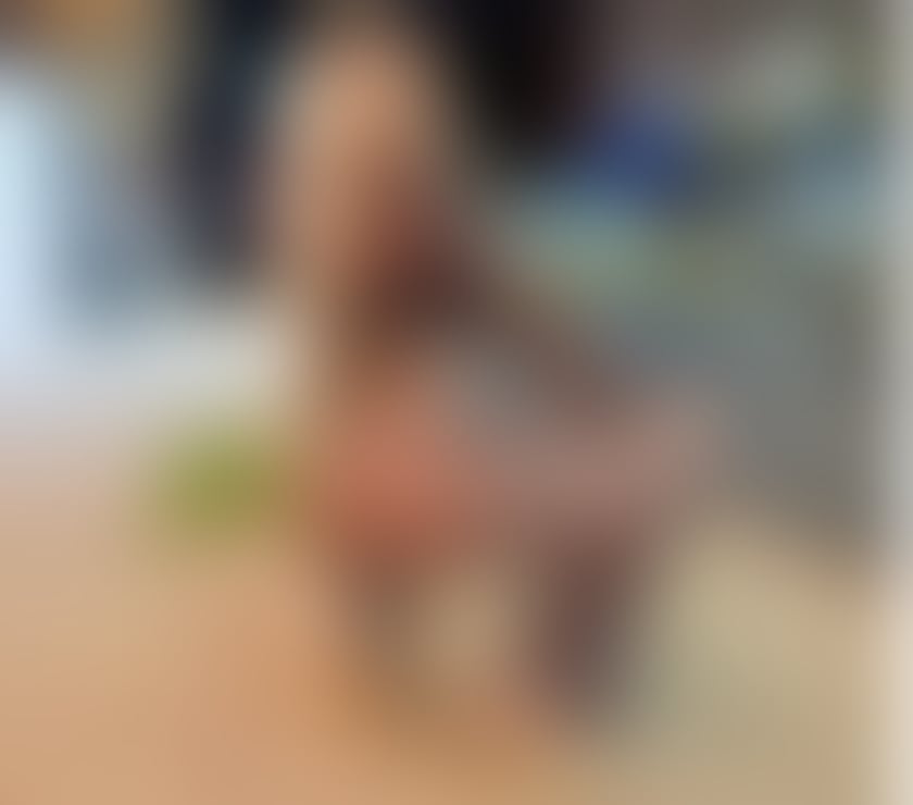 Escorts North West London Harrow - Photos for Letti 🥰 swet girl latina bum🍑🍑
