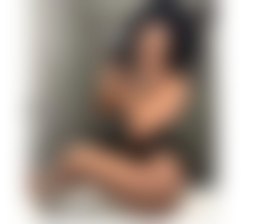 Escorts and Massages Woolwich South East London - Photos for BEST NEW IN TOWN OFFERING THE HOT TIME
