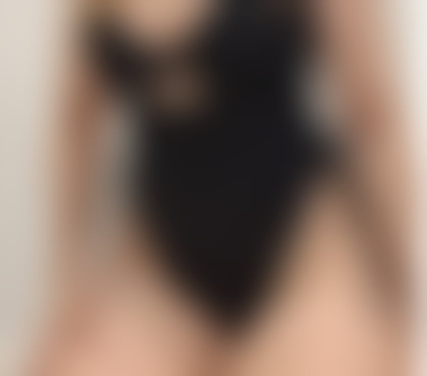 Escorts Reading Reading Town Centre - Reading - Photos for LARA NAUGHTY💋🤤PARTY GIRL🍷🍾😘