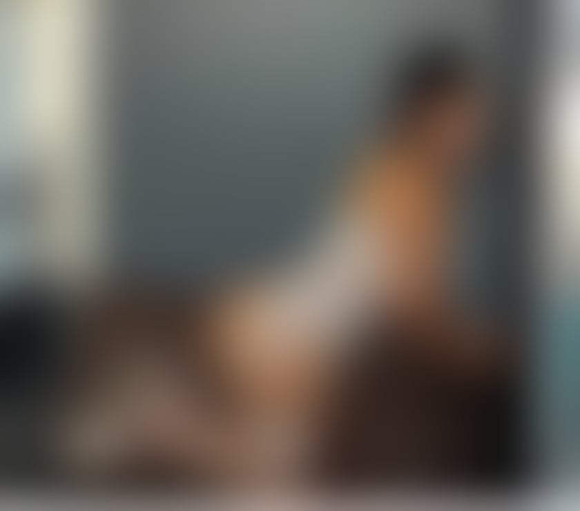 Escorts West Midlands Wolverhampton - Photos for 🇧🇷LUISA PÉTIT ✨ BRAZILIAN PARTY GIRL 🍾🥂