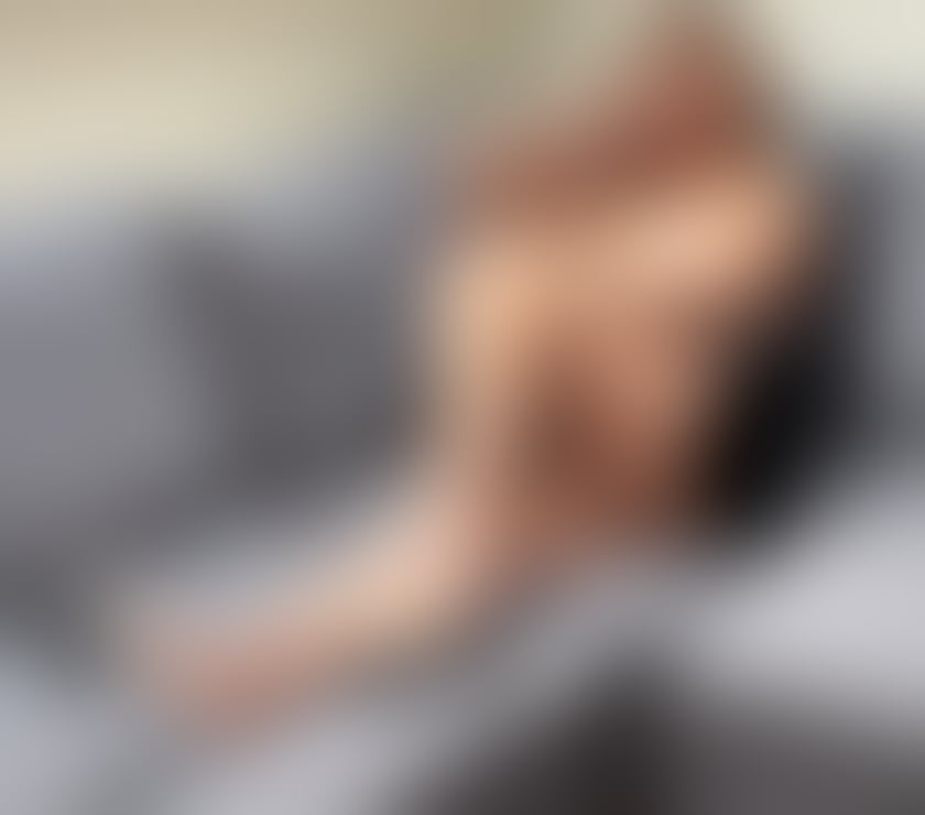 Escorts East Sussex Wealden - Photos for Laury milf party Colombian girl ! 🥳