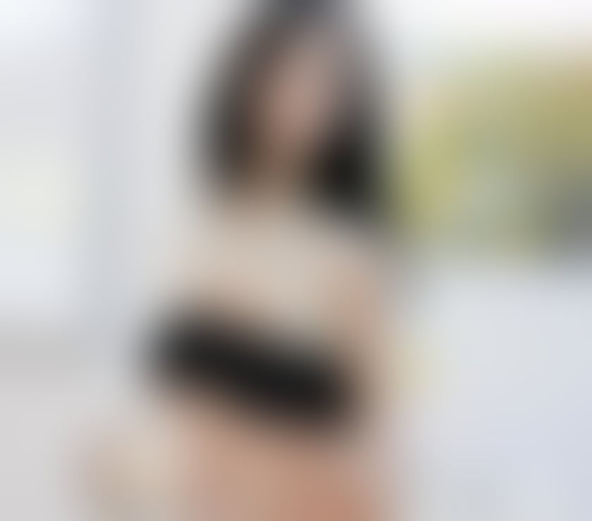 Escorts Cambridgeshire Cambridge - Photos for Very Sexy and Busty Asian Escort Cambridge Town Center!