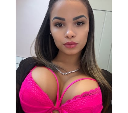  Escorts & Erotic Massage Cardiff City Centre Cardiff - Photos for Brazilian 🇧🇷 Emilly 🍑 girl party 🎉 best owo