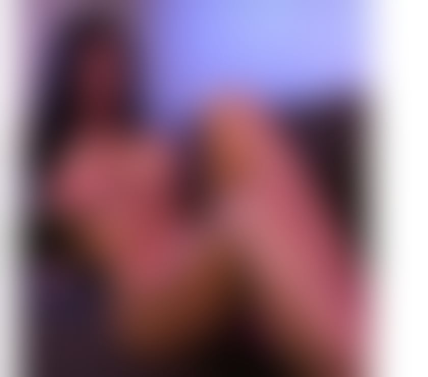Escorts Leeds City Centre Leeds - Photos for Hi I m EMA new massage party OWO