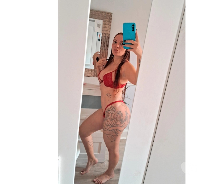 Escorts South West London Oval - South West London - Photos for BELLA Big Hot 🔥 🍑 🇧🇷