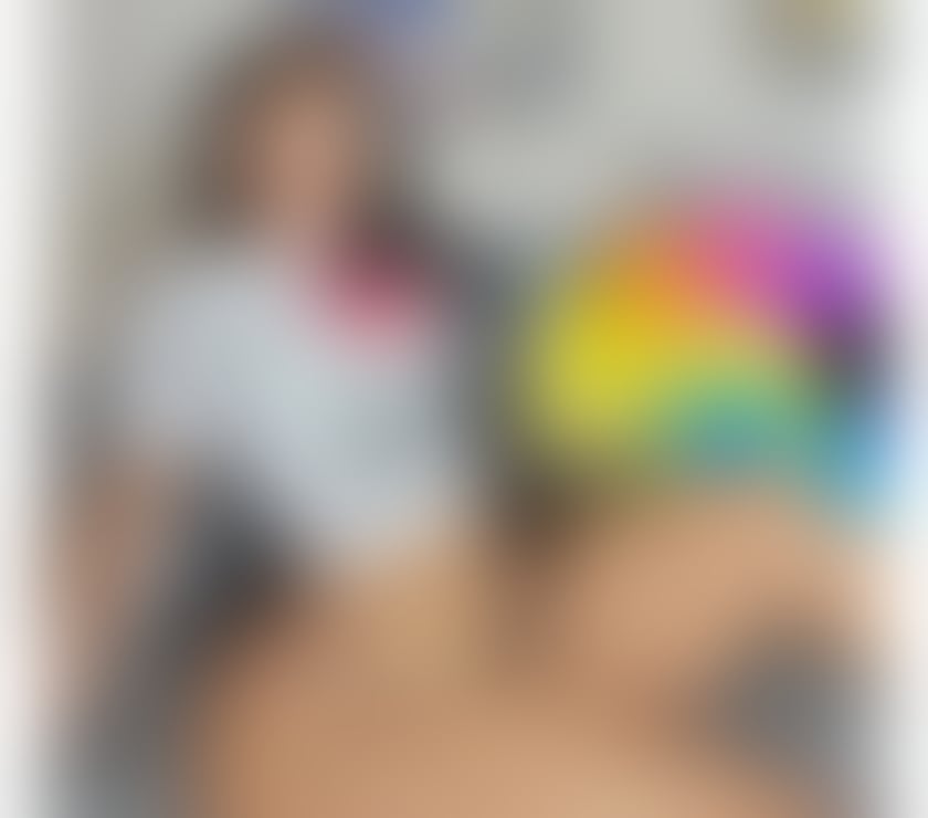 Escorts South East London Plumstead - South East London - Photos for Amelia 💕 COLOMBIAN 💕OwO and Party 💕🎉