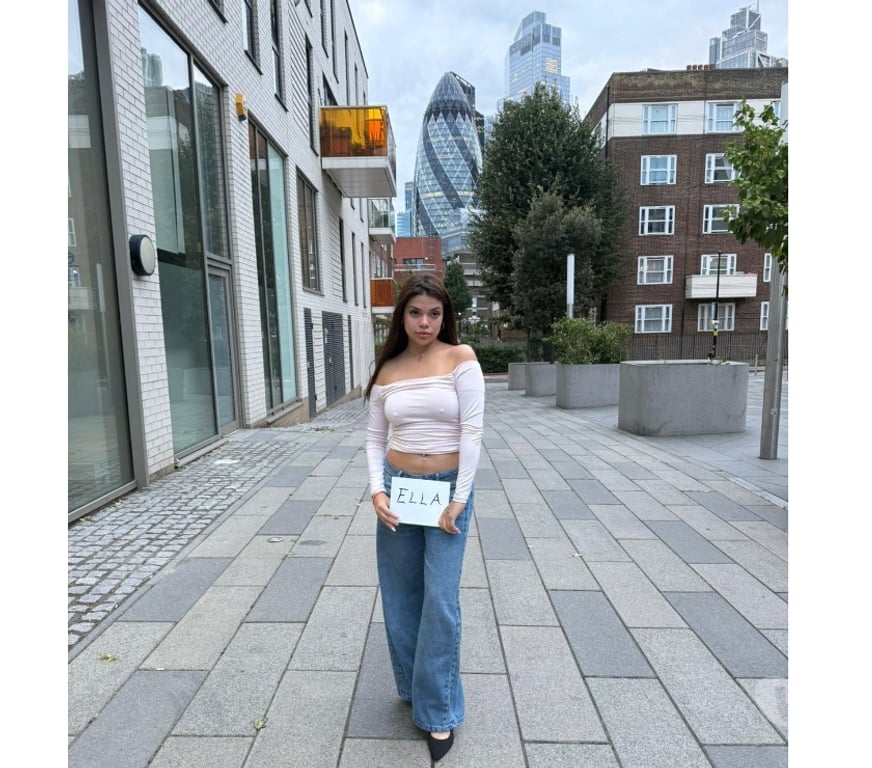 Escorts East London Aldgate East - East London - Photos for 🌹 Sexy Slim Beauty ~ Elegant, Sensual & Fun