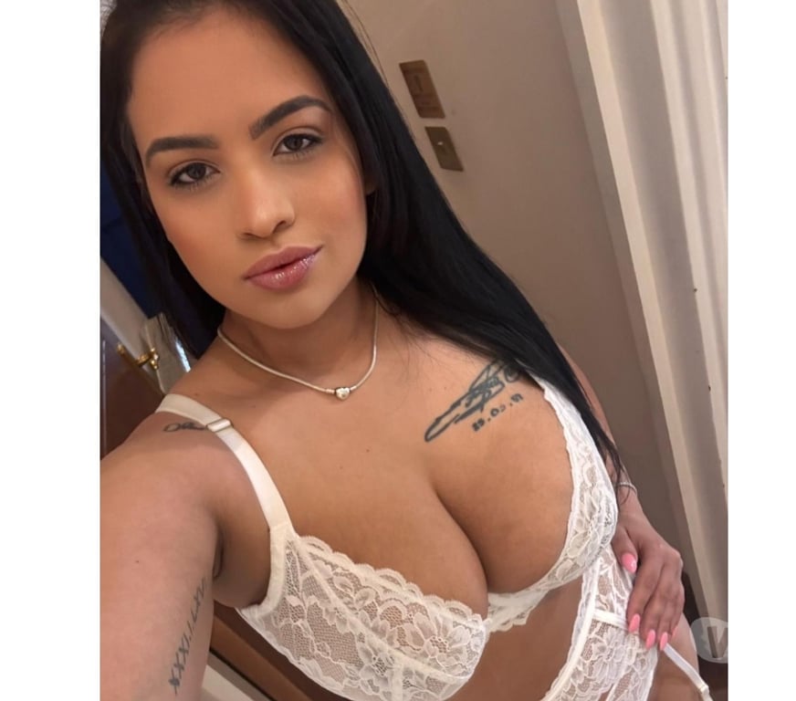 Escorts South Yorkshire Sheffield - Photos for LOUISE BIG TITS 🫦 BRAZILIAN 🇧🇷 100 Real