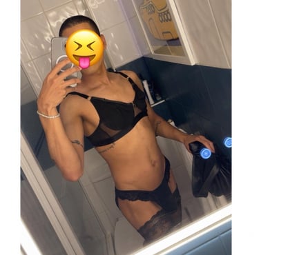 Transsexual Escorts Liverpool City Centre Liverpool - Photos for 👠 Feemboy 😈 party 🥳