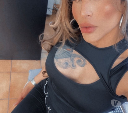 Escorts Hounslow East Station Hounslow - Photos for 🔥hot hot party hot!!