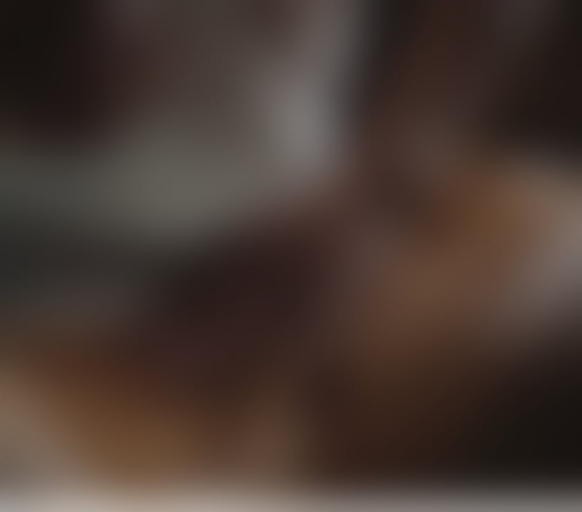 Escorts Buckinghamshire Milton Keynes - Photos for Special Hot Oil Massage for Females and couples only