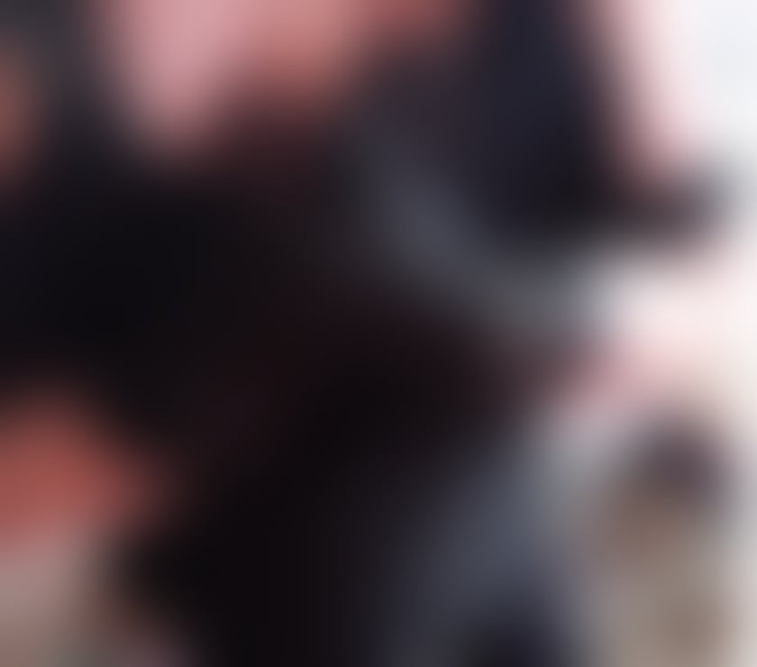 Escorts Lancashire Blackpool - Photos for Fun loving MATURE BRUNETTE