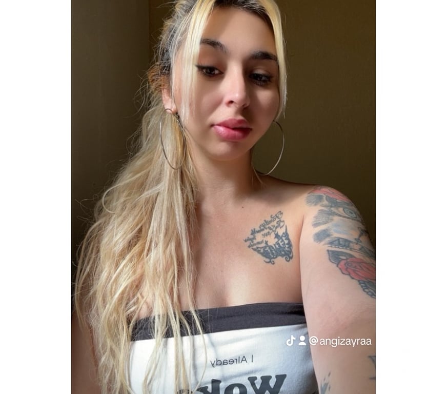 Escorts Kent Canterbury - Photos for Julia 🥰best service 🥰%best owo party girls🤍🌺🍫