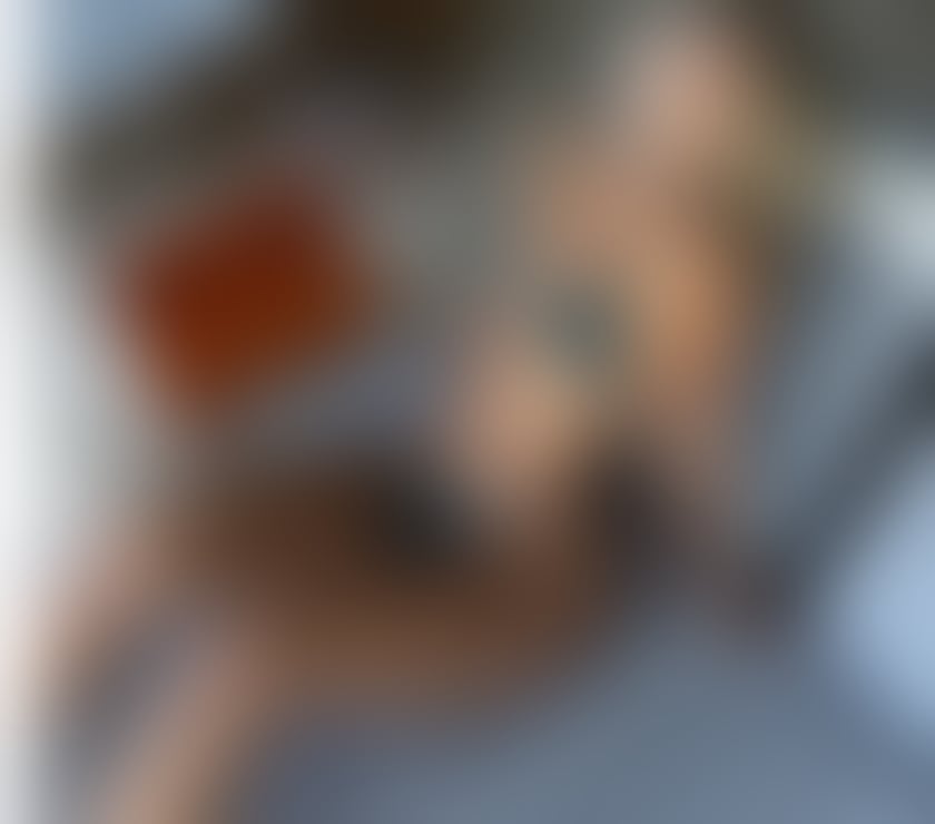 Escorts West London Kensington (Olympia) Station - West London - Photos for Stunning Curvy Latina | Real Pics | Kensington Olympia