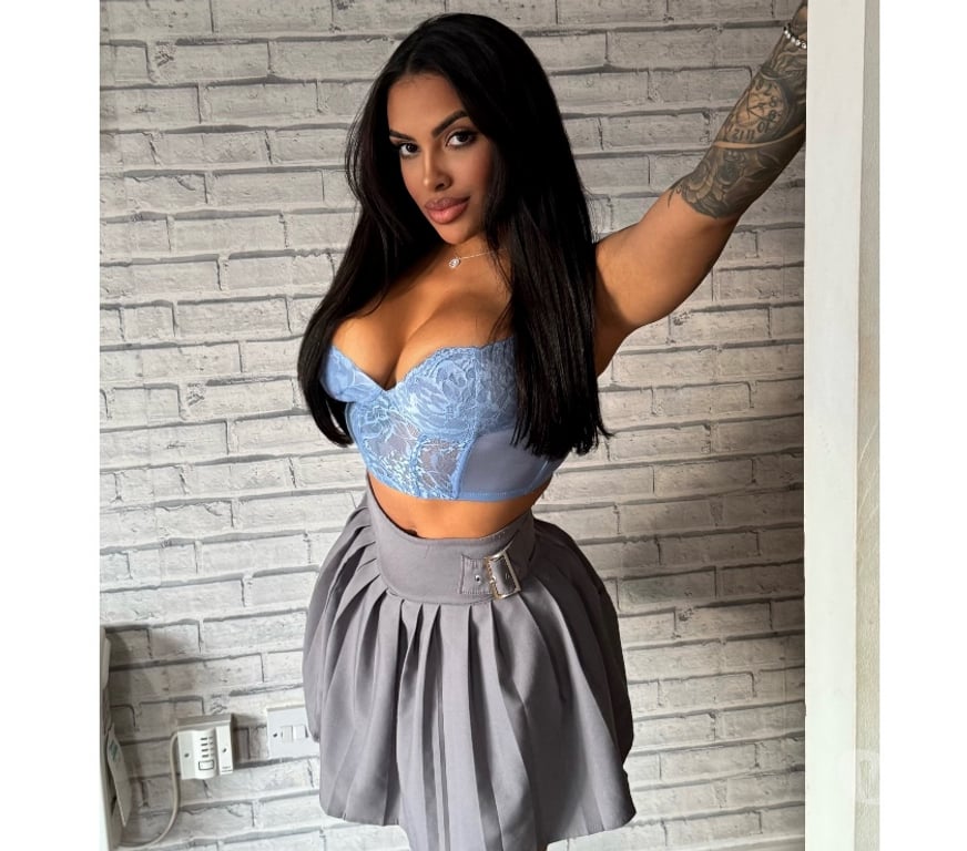 Escorts South Yorkshire Sheffield - Photos for Lary 🍑 🇧🇷 hot brazilian brunette 🔞