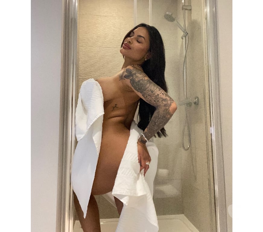 Escorts South Yorkshire Sheffield - Photos for Lary 🍑 🇧🇷 hot brazilian brunette 🔞