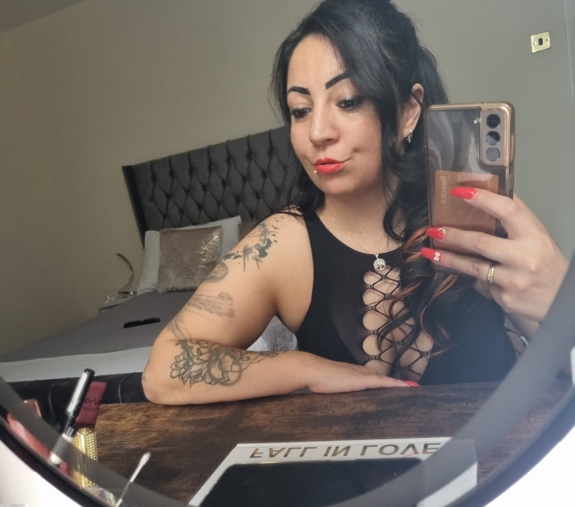 Escorts Barking Barking and Dagenham - Photos for Curly Melani#BigAss#CIM#Real picture🩵