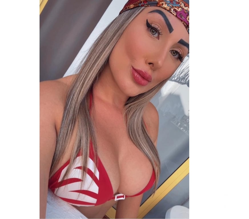 Escorts Bedfordshire Luton - Photos for naughty Brazilian