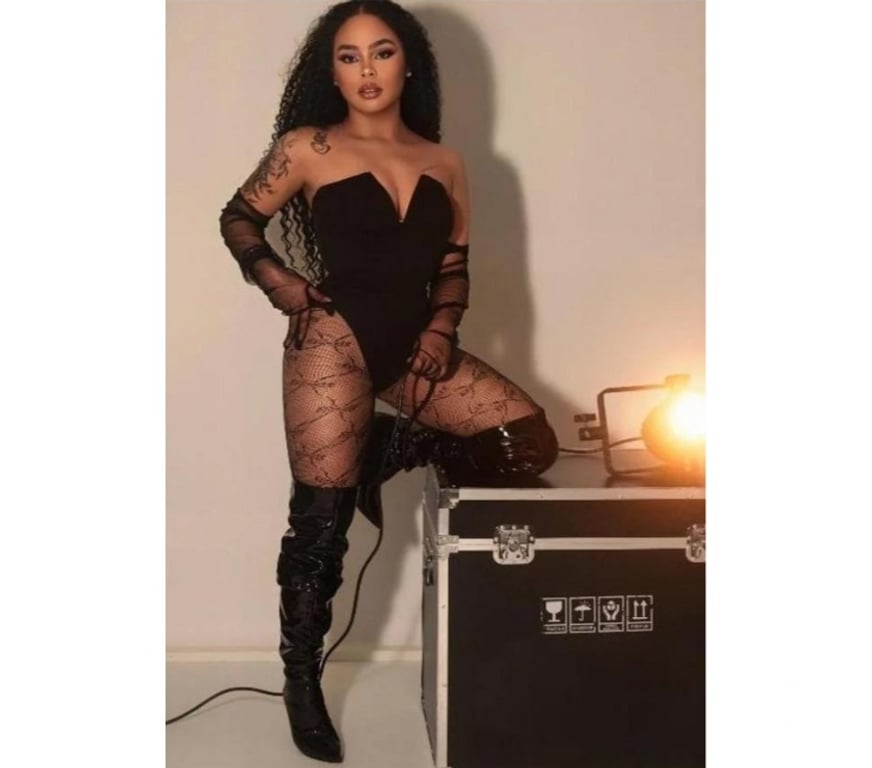 Escorts Bedfordshire Luton - Photos for Sarah new girl city call me 🤳