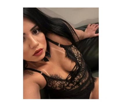 Escorts Luton Town Centre Luton - Photos for Sarah new girl city call me 🤳