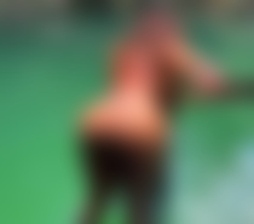 Escorts South East London New Cross - South East London - Photos for Big ๐๐ brunette Pretty