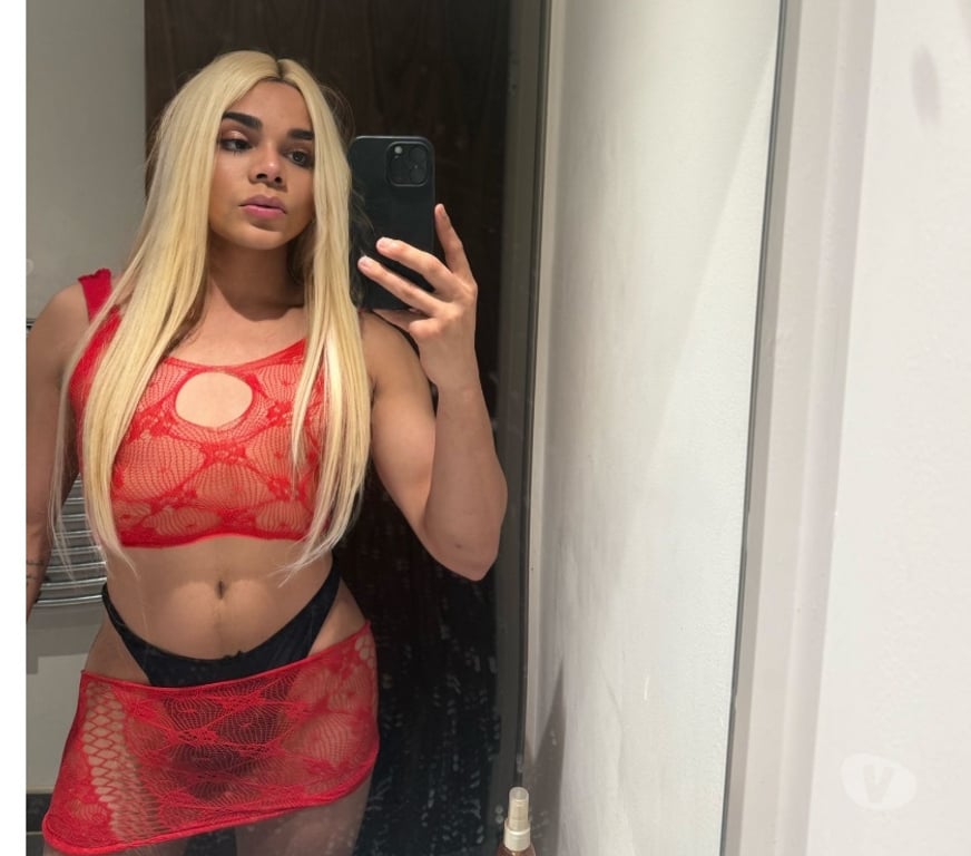 Trans Escorts Lancashire Preston - Photos for Sara Hort party Brazilian🇧🇷🍆🤤