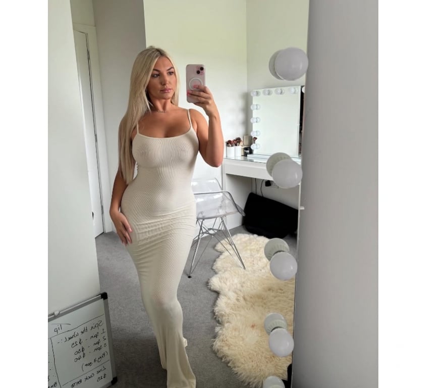 Escorts North West London Alperton - North West London - Photos for PARTY GIRL🍭 I'M IN LONDON JUST FOR TWO WEEKS🔞