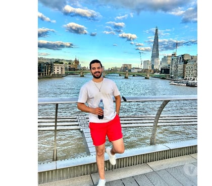 Adult Dating Edgware Road West London - Photos for Elegance & Seriousness looking to Connect with Refined Peo