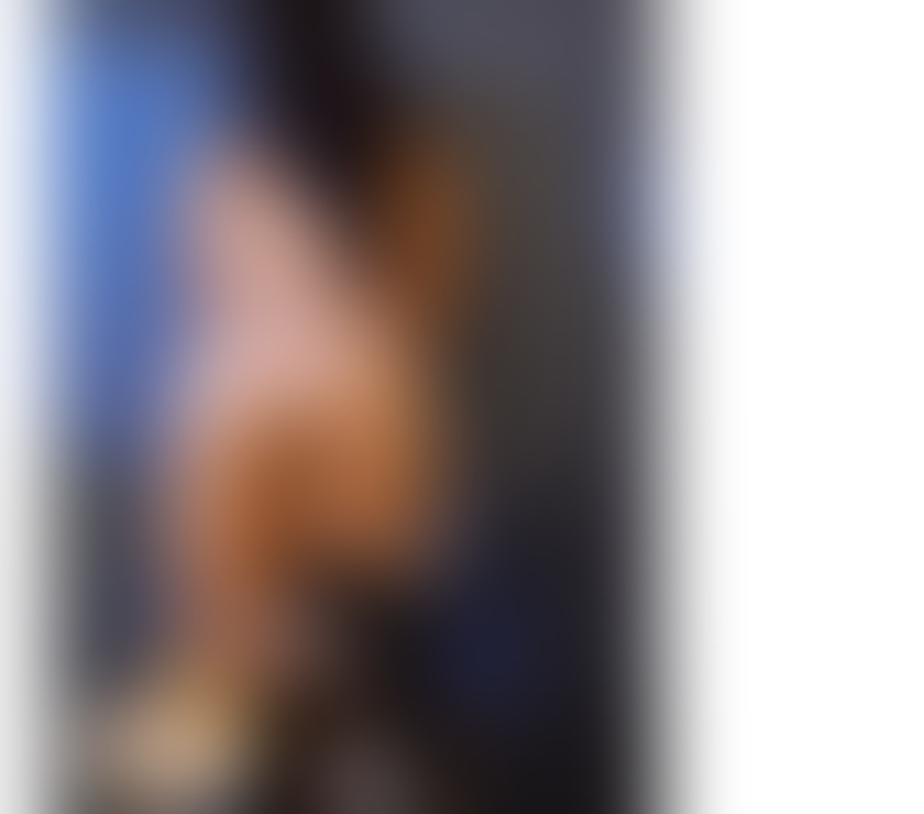 Escorts Wiltshire Swindon - Photos for Roxana com back 😉pary sexy girl