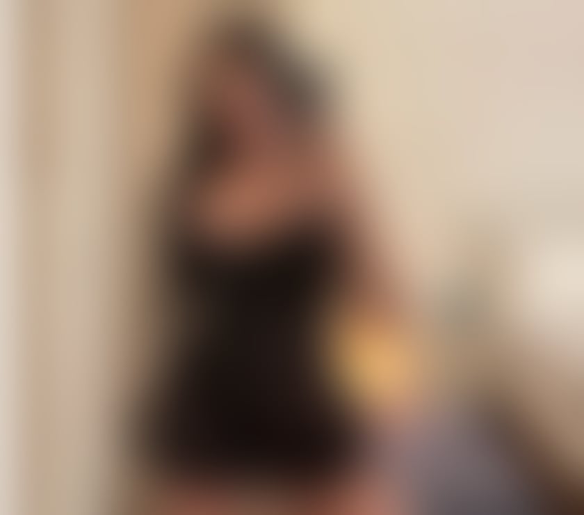 HOT GIRL LAURA 🔥PARTY 🎉 SEXY NEW HERE🔥