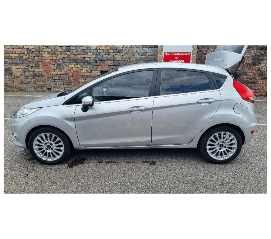 used cars for sale West Midlands Birmingham - Photos for Ford Fiesta 2009.1.6