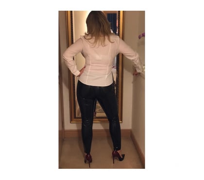 Escorts Inverness Highland - Photos for Luciana Stunning Mature
